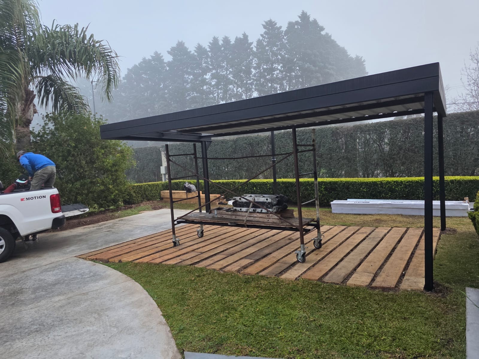 Galería y pérgola exterior — Proceso de obra