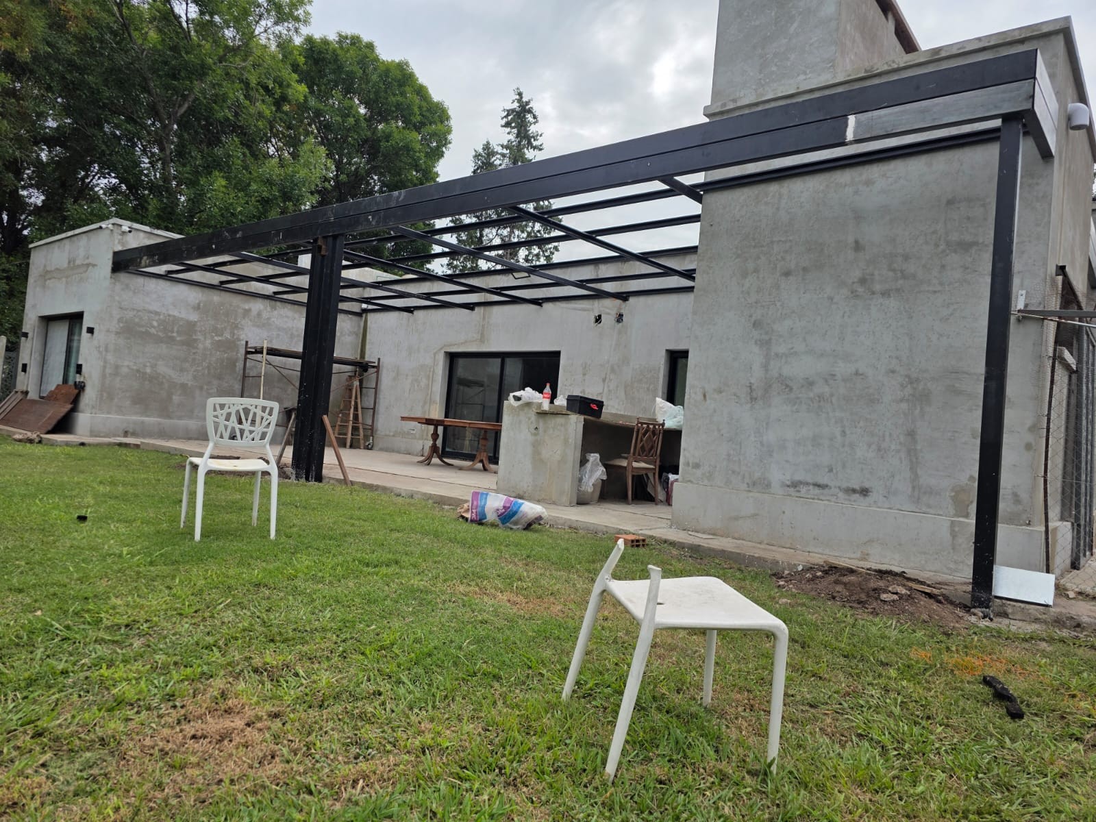 Galería y pérgola exterior — Proceso de obra