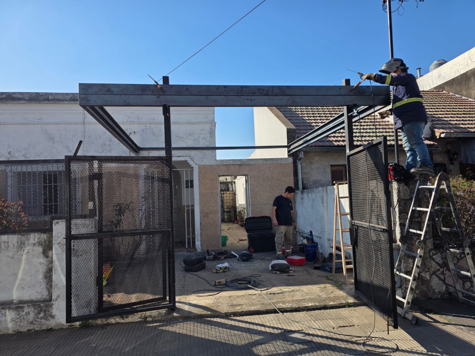 Galería metálica a medida — Proceso de obra